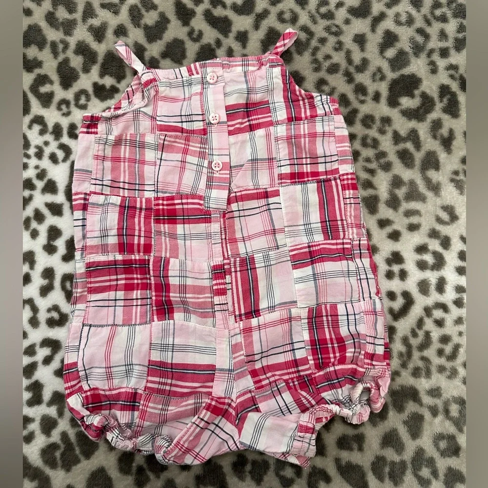 Old Navy Plaid Patchwork Onesie One Piece Romper in White Pink Size 6-12 months
